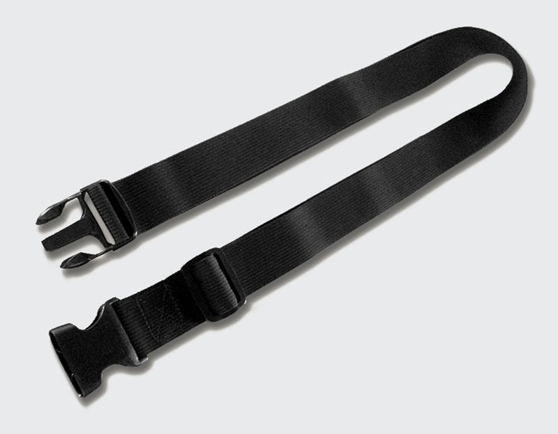 black luggage strap